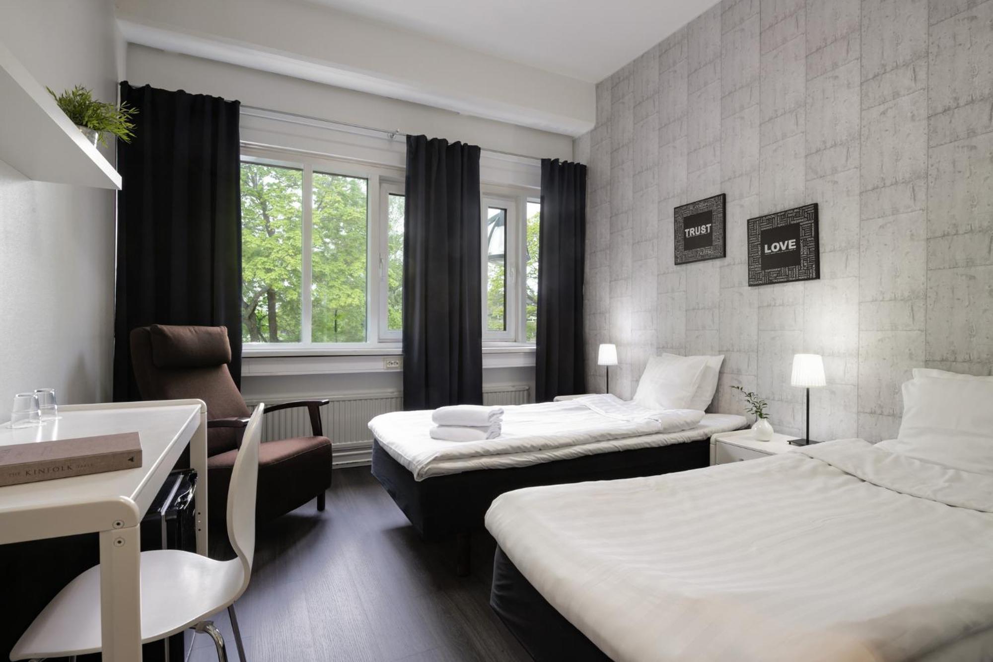 Hotel Cityhovi Раума Экстерьер фото