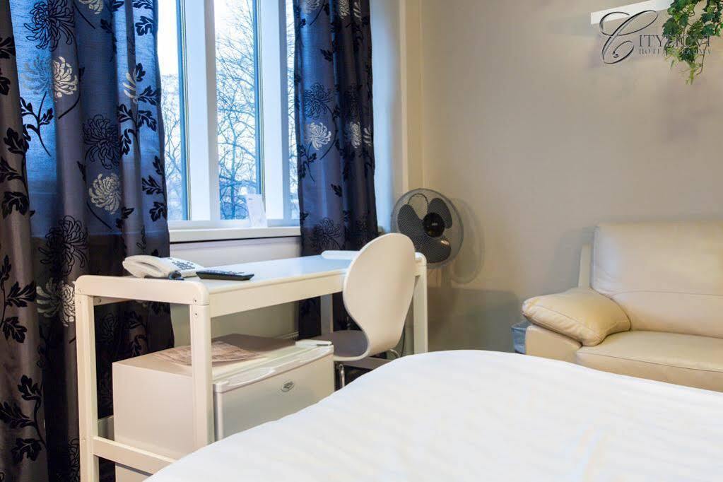 Hotel Cityhovi Раума Экстерьер фото